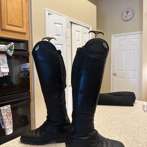 Black Riding Boots